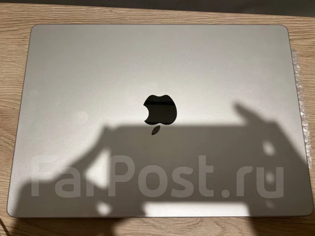 Apple MacBook Pro 14 2021. 14", 120����, ��� 16 ��, ���� 512���, WiFi: 1, Bluetooth: 1, ����������� �� 40��. ����