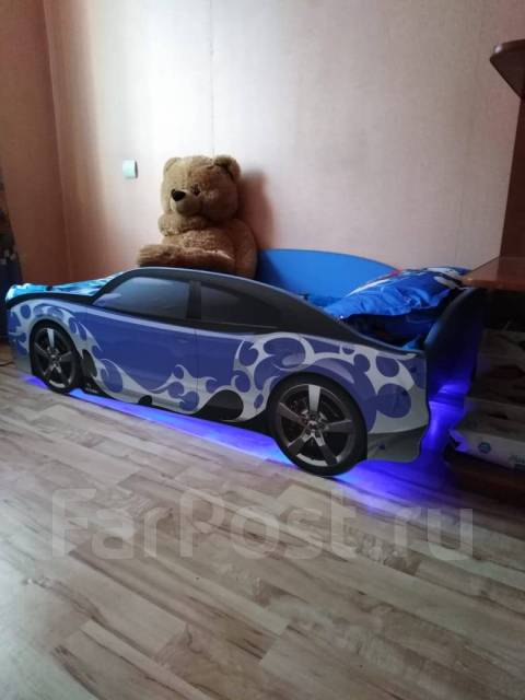 Детская кровать машина с матрасом и подсветкой, б/у, в наличии. Цена: 4 ...