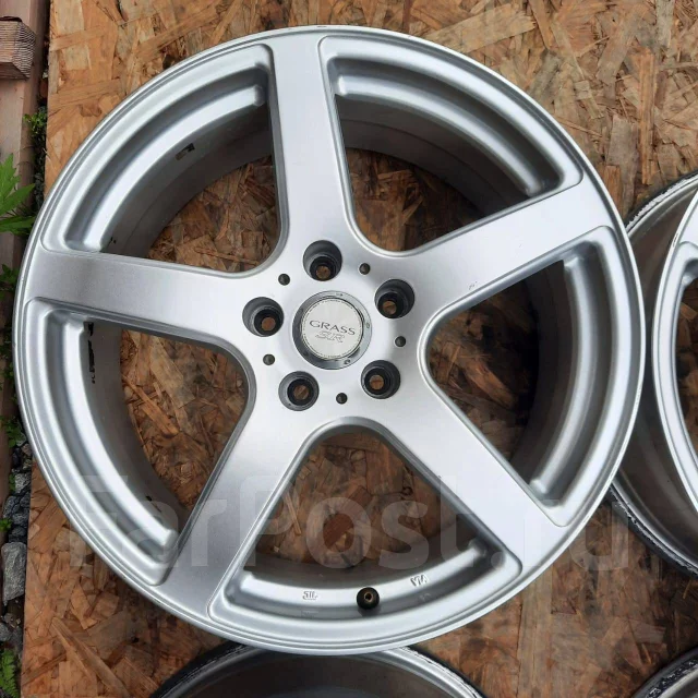 Grass SR. 7.5x18", 5x114.3, ET38 ����