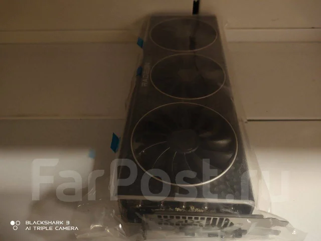 Radeon RX 6900 XT ����