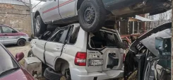 Mitsubishi Pajero iO. H76W ����
