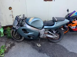 Suzuki GSX-R 600. 600����. ��., ����������, ���������, ������ �� �� ����