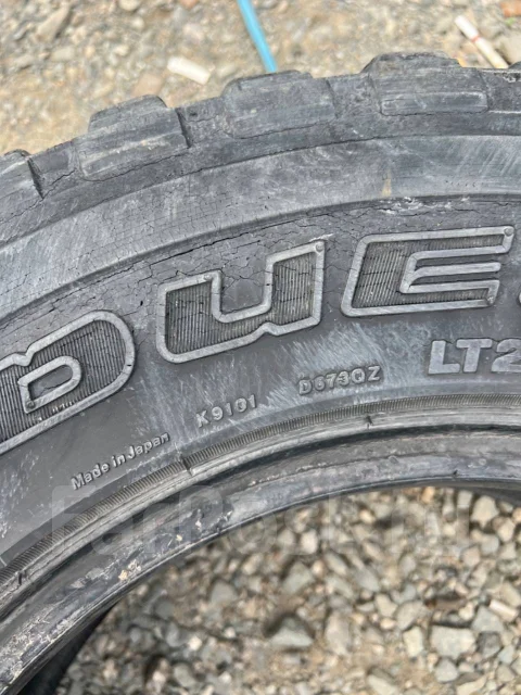 Bridgestone Dueler M/T 673. ����� mt, 2008 ���, �/�, ����� 30 % ����