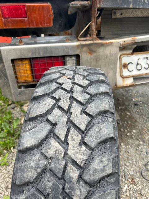 Bridgestone Dueler M/T 673. ����� mt, 2008 ���, �/�, ����� 30 % ����