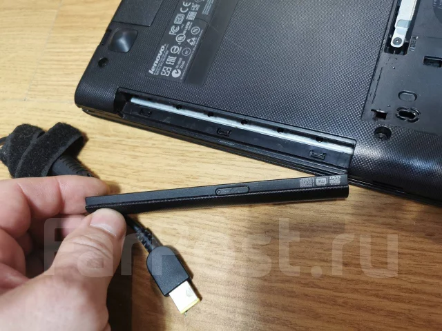 Lenovo G50-80. WiFi: 1, Bluetooth: 1 ����