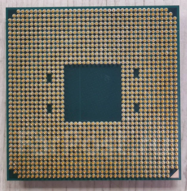 AMD Ryzen 5 3600 ����