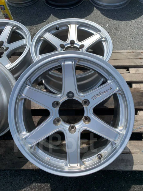 Blows. 7.5x17", 6x139.7, ET26 ����
