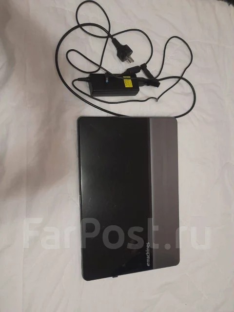 eMachines. 16.5", ��� 2048 ��, ���� 320���, WiFi: 1, Bluetooth: 1, ����������� �� 1��. ����