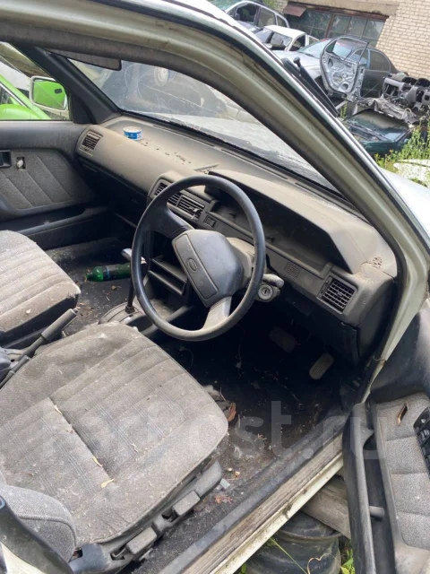 Toyota Corolla II. EL30 ����