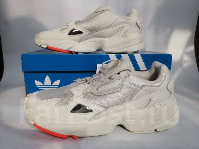 Adidas falcon outlet 36