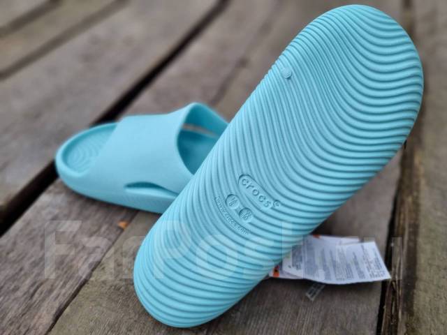Сланцы Кроксы (настоящие Crocs модель Mellow slide), новые, 40, 41, 42 ...
