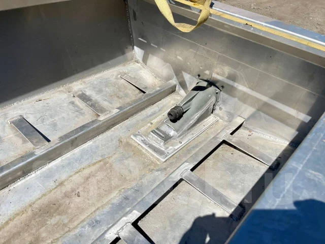 ���� ����� Jet baggy. 2021 ���, ����� 3,35��., ��������� ������������, 300��.�. ����