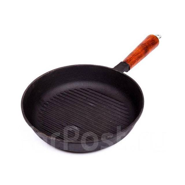 Сковорода чугунная с ручкой, рифленым дном, б/крышки Г-240/50-1, новый ...