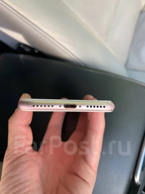 Apple iPhone 7. �/�, 128 ��, �������, 4G LTE ����