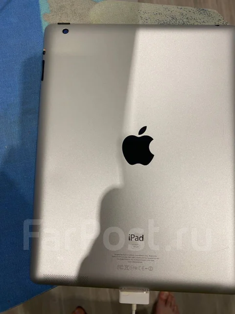 Apple iPad. ������ 16 �� ����