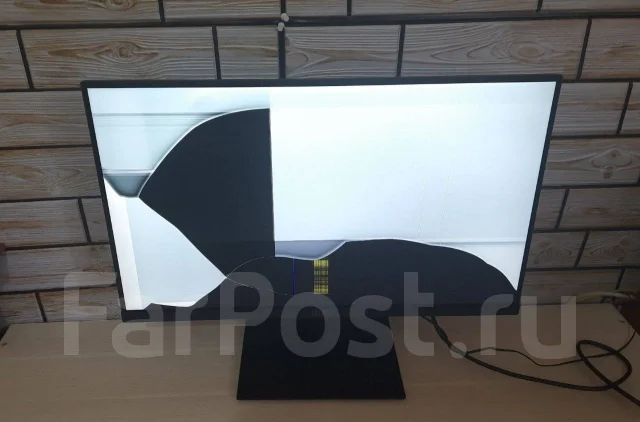 MSI. 24" ����