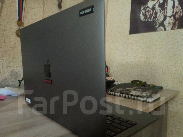 Apple MacBook Pro 13 2020 Late. WiFi: 1, Bluetooth: 1 ����