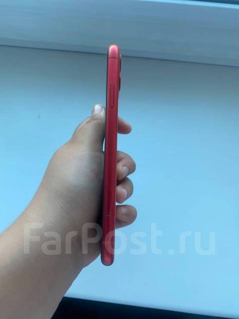 Продам телефон Apple, 128 гб, 6.10", красный, 4G LTE, б/у, в наличии ...