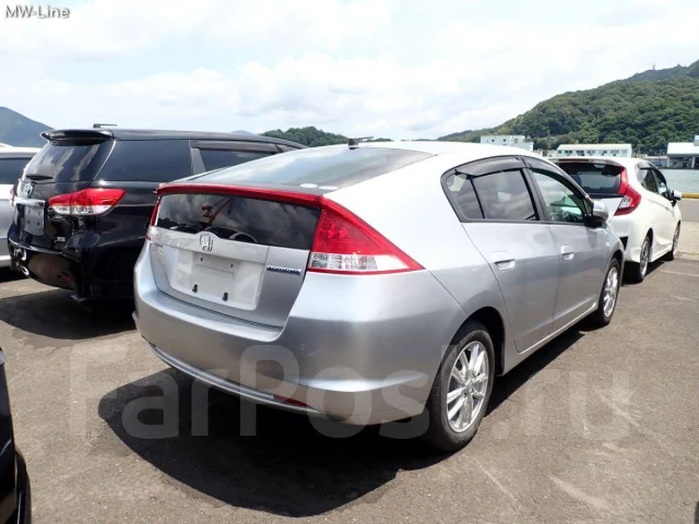 Honda Insight. ZE2 ����