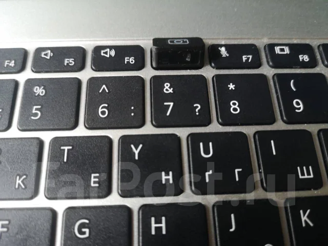 Huawei. 15.6", ��� 8 ��, WiFi: 1, Bluetooth: 1 ����
