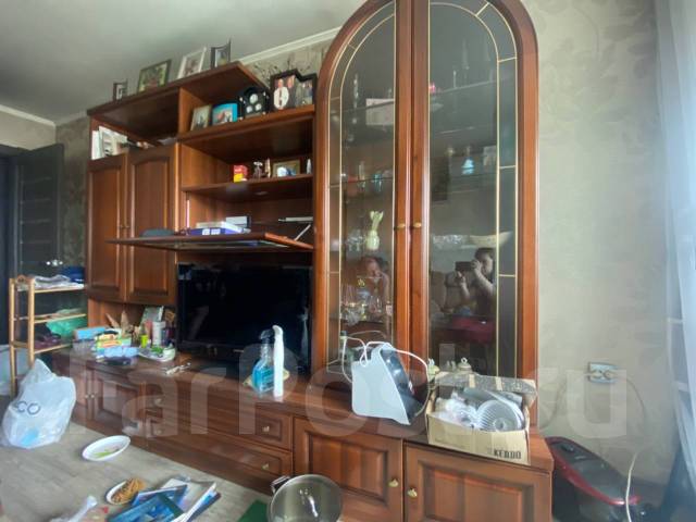 Отдам стенку во Владивостоке