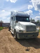 Freightliner FLC ����