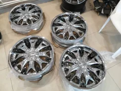 Dolce Wheels. 8.5/7.5x20", 5x114.3, ET43/42, �� 73���. ����
