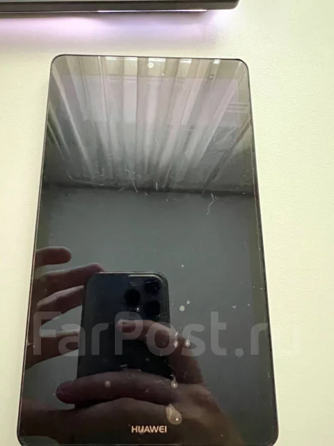 Huawei MediaPad T3. ������ 8 �� ����