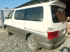 Toyota Grand Hiace ����
