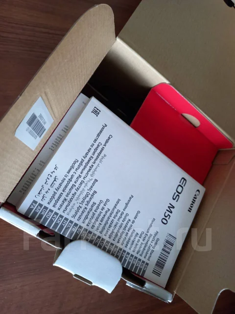 Canon EOS M50 Kit ����