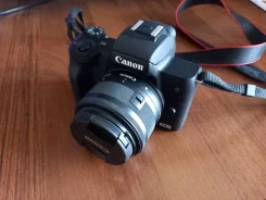 Canon EOS M50 Kit ����