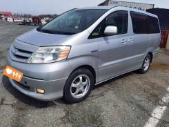 Toyota Alphard.   
