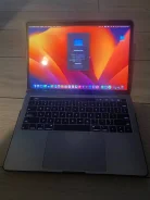 Apple MacBook Pro 13 2017 Mid. 13.3", 3,1����, ��� 8 ��, ���� 250���, WiFi, Bluetooth, ����������� �� 8��. ����