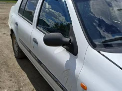 Renault Clio ����