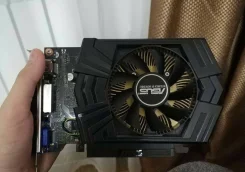 GeForce GTX 750 ����