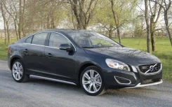Volvo S60 ����