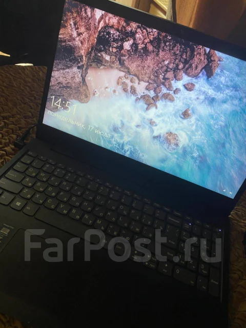 Lenovo IdeaPad S145-15AST. 15.6", 2,6����, ��� 8 ��, ���� 256���, WiFi: 1, Bluetooth: 1, ����������� �� 4��. ����