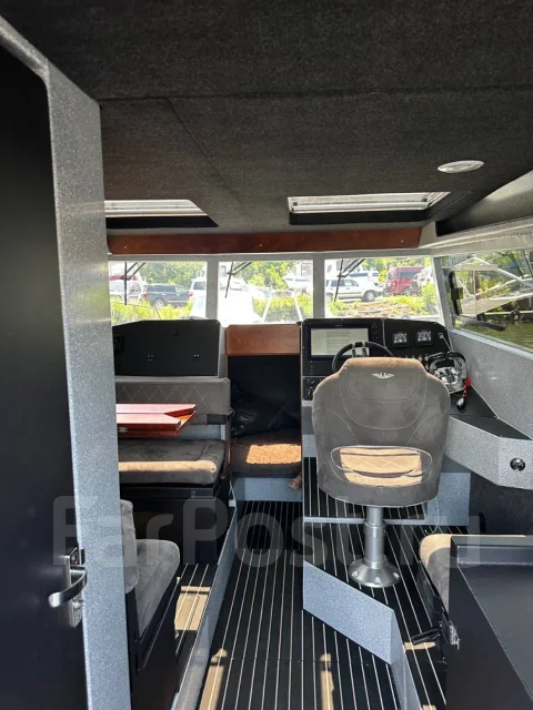 ��������. 2021 ���, ����� 9,58��., ��������� ���������, 700��.�., ������ ����