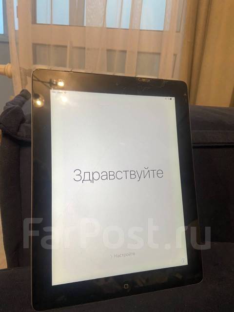 Apple iPad 3, iOS, 32 гб, б/у, в наличии. Цена: 3 000₽ во Владивостоке