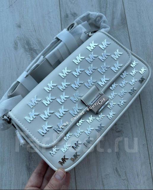 Michael kors сумка оригинал, для женщин, новый, в наличии. Цена: 13 000 ...