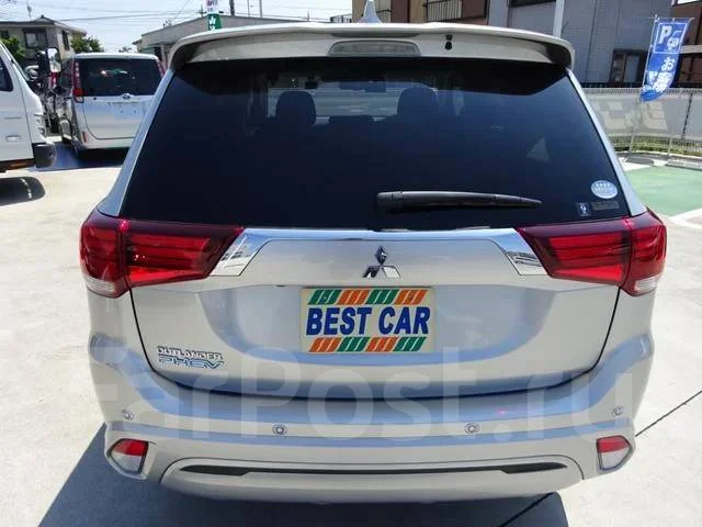 Mitsubishi Outlander. �������, 4wd, 2.4 (128��.�.), ������, 13 350����. ��, �/�. ��� ����� �� ������������ ����