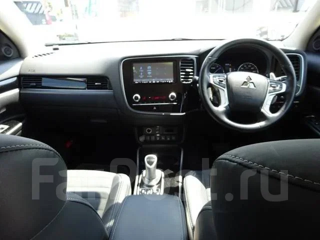 Mitsubishi Outlander. �������, 4wd, 2.4 (128��.�.), ������, 13 350����. ��, �/�. ��� ����� �� ������������ ����