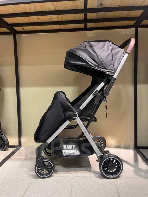 Прогулочная коляска "Luxmom 1100", новый, в наличии. Цена: 7 790₽ во ...