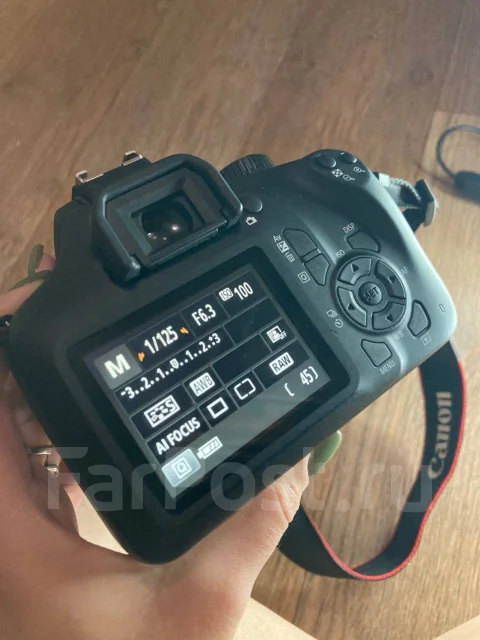 Canon EOS 4000D. 15 - 19.9 �� ����