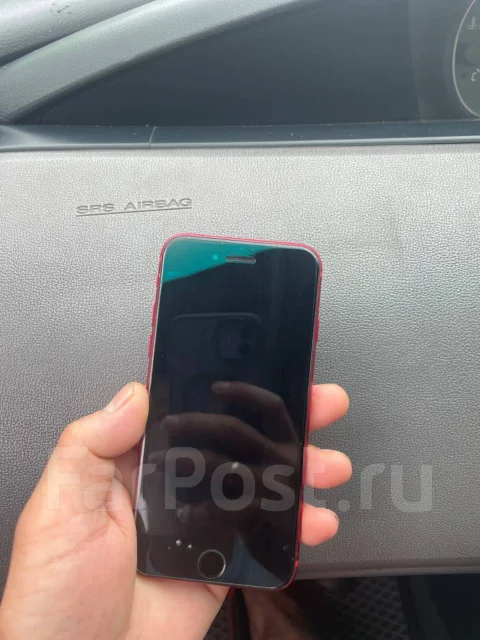 Apple iPhone 8. �/�, 64 ��, �������, 4G LTE ����