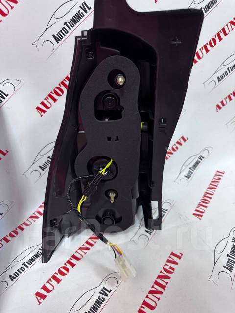 Стопы тюнинг на Toyota Hilux SURF 215 (2002-2008) Темные купить во ...