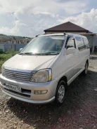 Toyota Hiace Regius. �������, 4wd, 3.0 (130��.�.), ������, 228 000����. �� ����