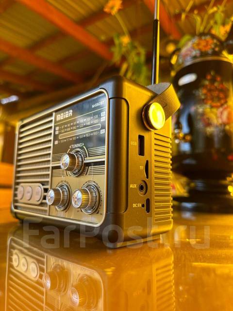 Bluetooth радиоприемник в стиле "Ретро" со сменным аккумулятором Meier ...