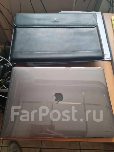 Apple MacBook Pro 16. 16", 4,8����, ��� 16 ��, ���� 1 000���, WiFi: 1, Bluetooth: 1 ����