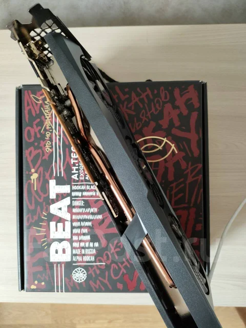 Radeon RX 6500 XT ����